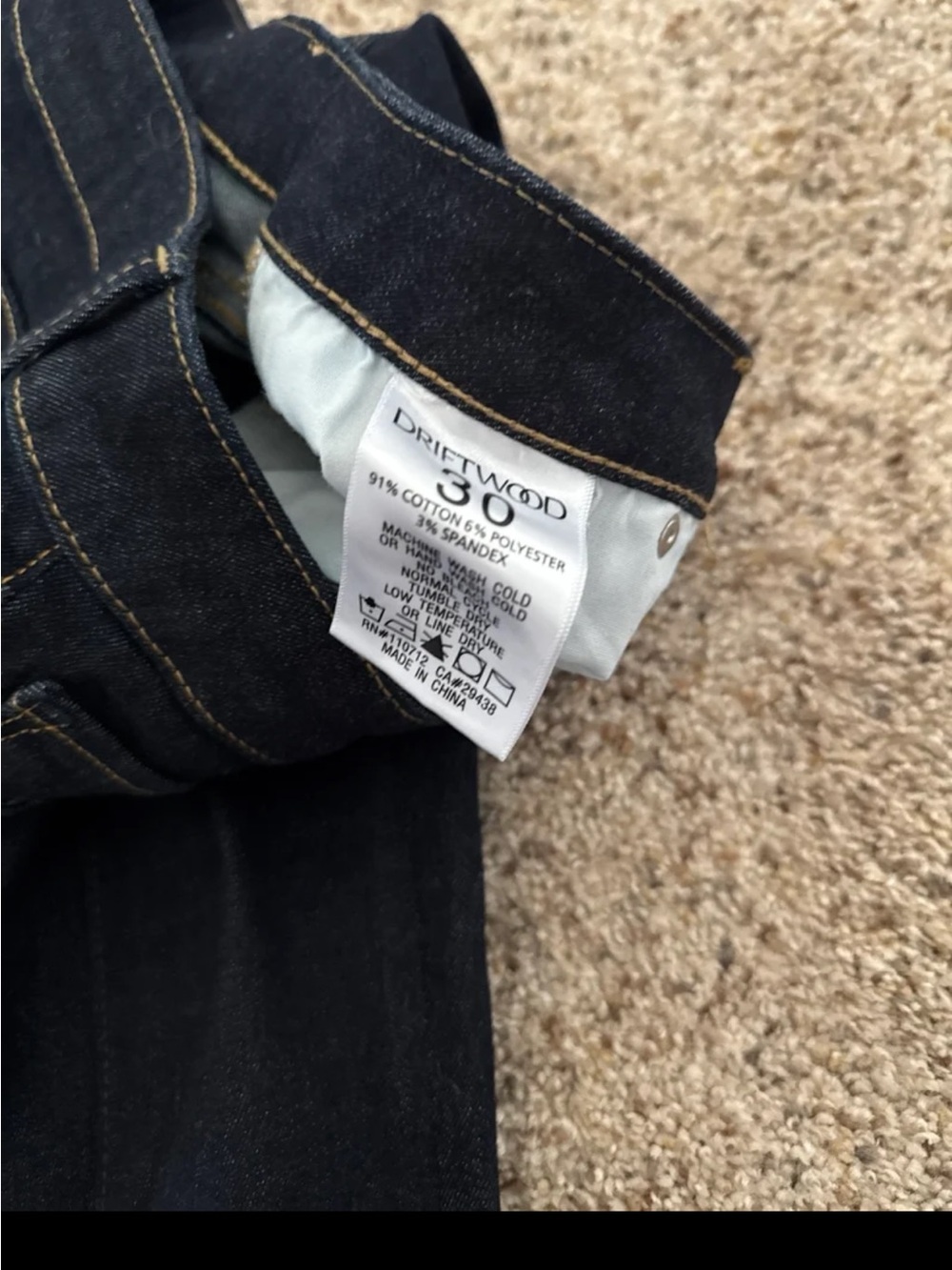Driftwood Farrah Wide Leg Flared Pintuck Jeans in Dark Wash Indigo size 30 - Picture 12 of 12